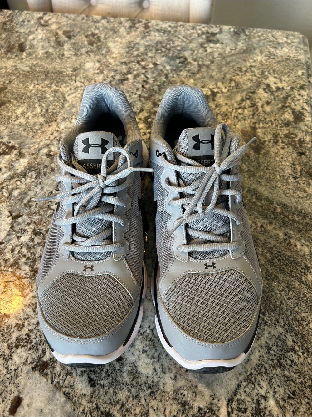 Under Armour Assert 6 Micro G Athletic Running Shoes 11.5